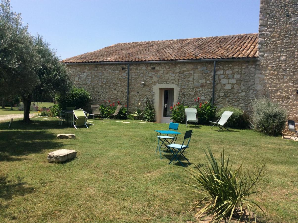 Le Mas Des Figuiers Donzere Exterior photo